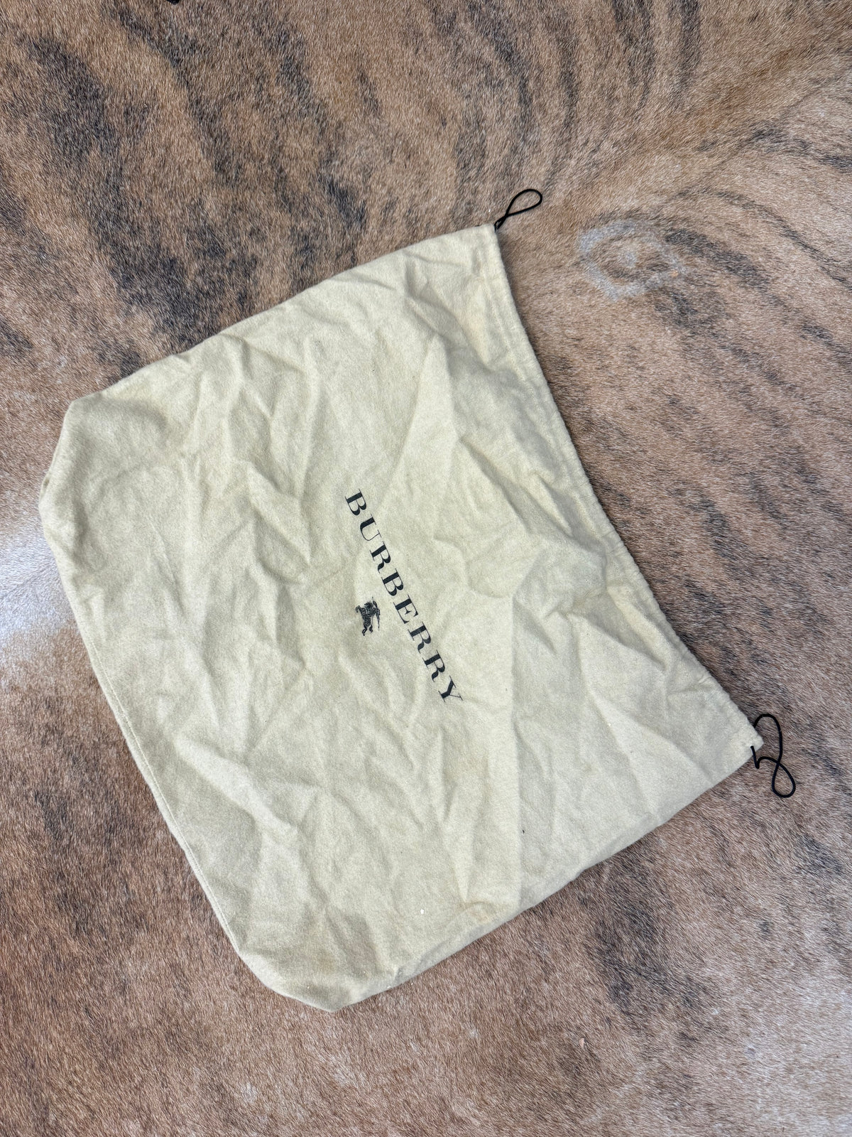 Burberry studded Edenham white