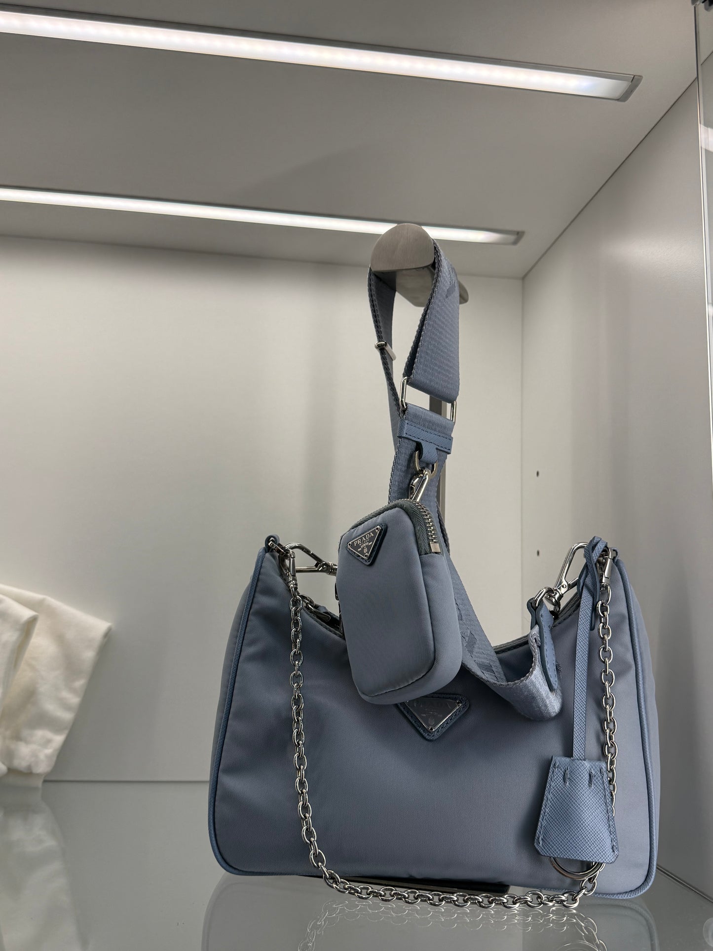 Prada re-edition 2005 azzurra