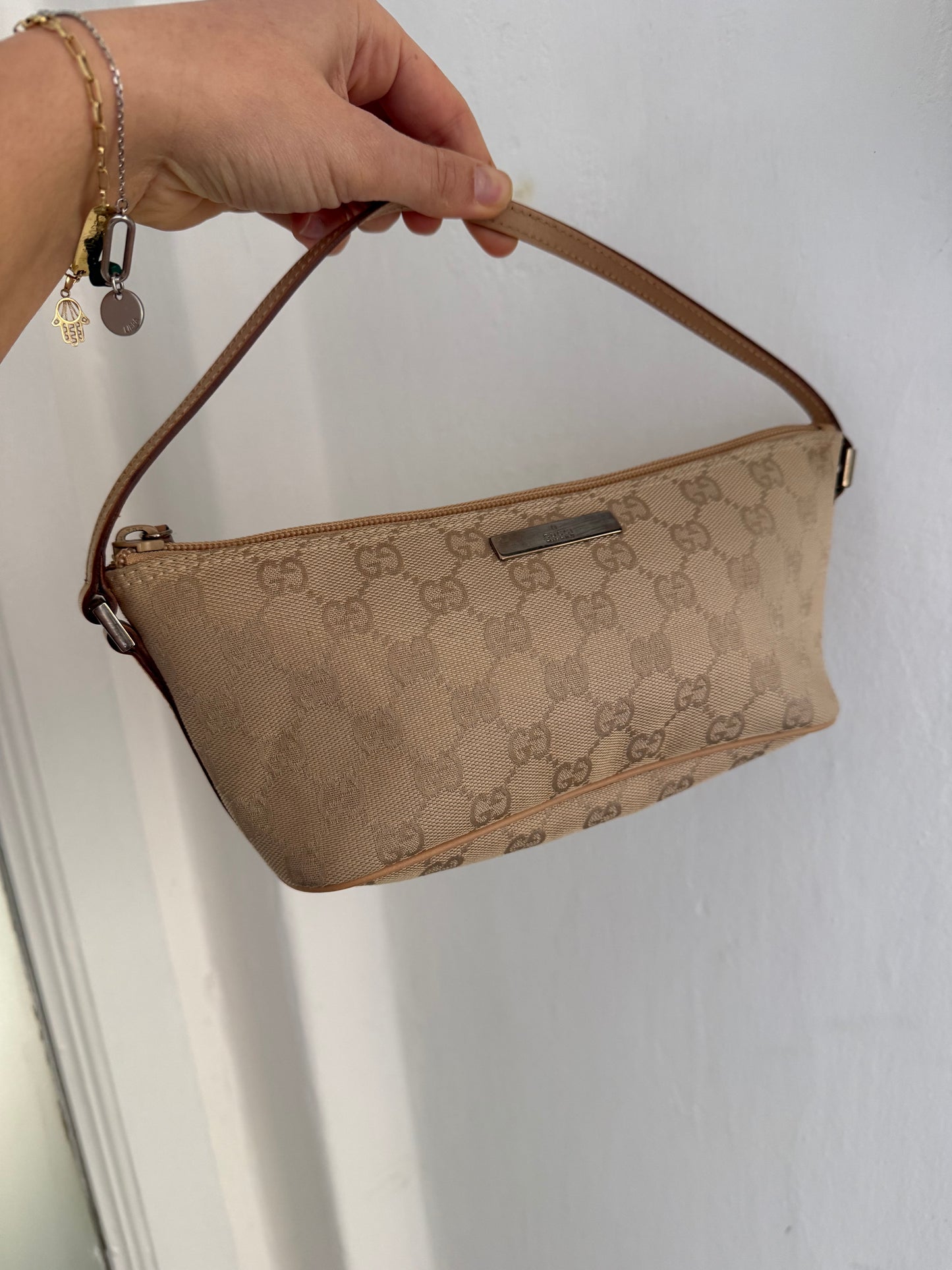 Gucci boat monogram pelle beige chiaro