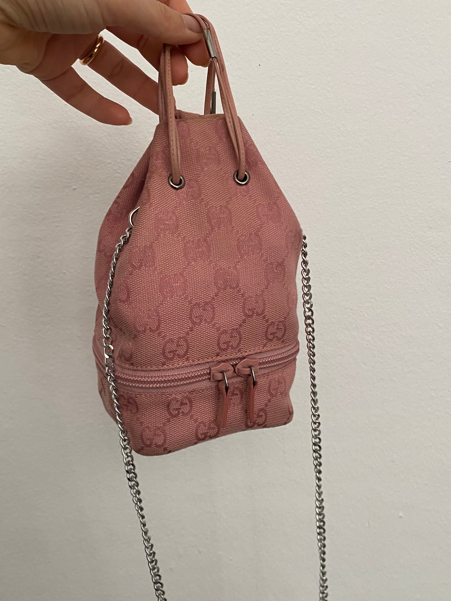 Gucci mini pink monogram bucket bag