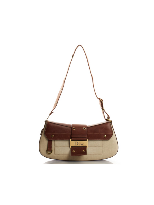 Dior Columbus street chic beige