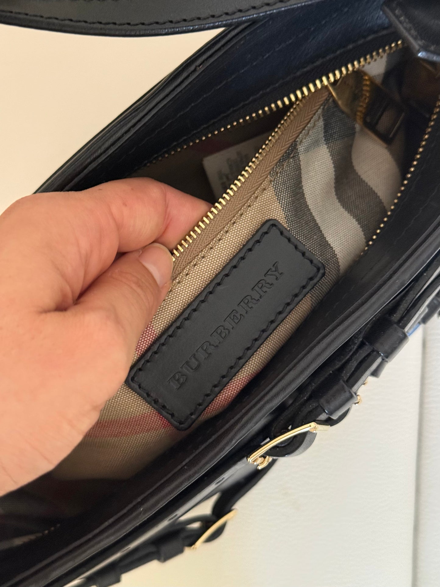Burberry Dutton Crossbody black