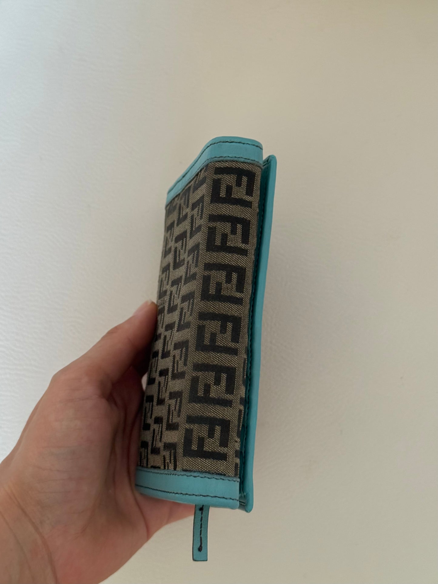 Fendi portafoglio zucchino turchese medio