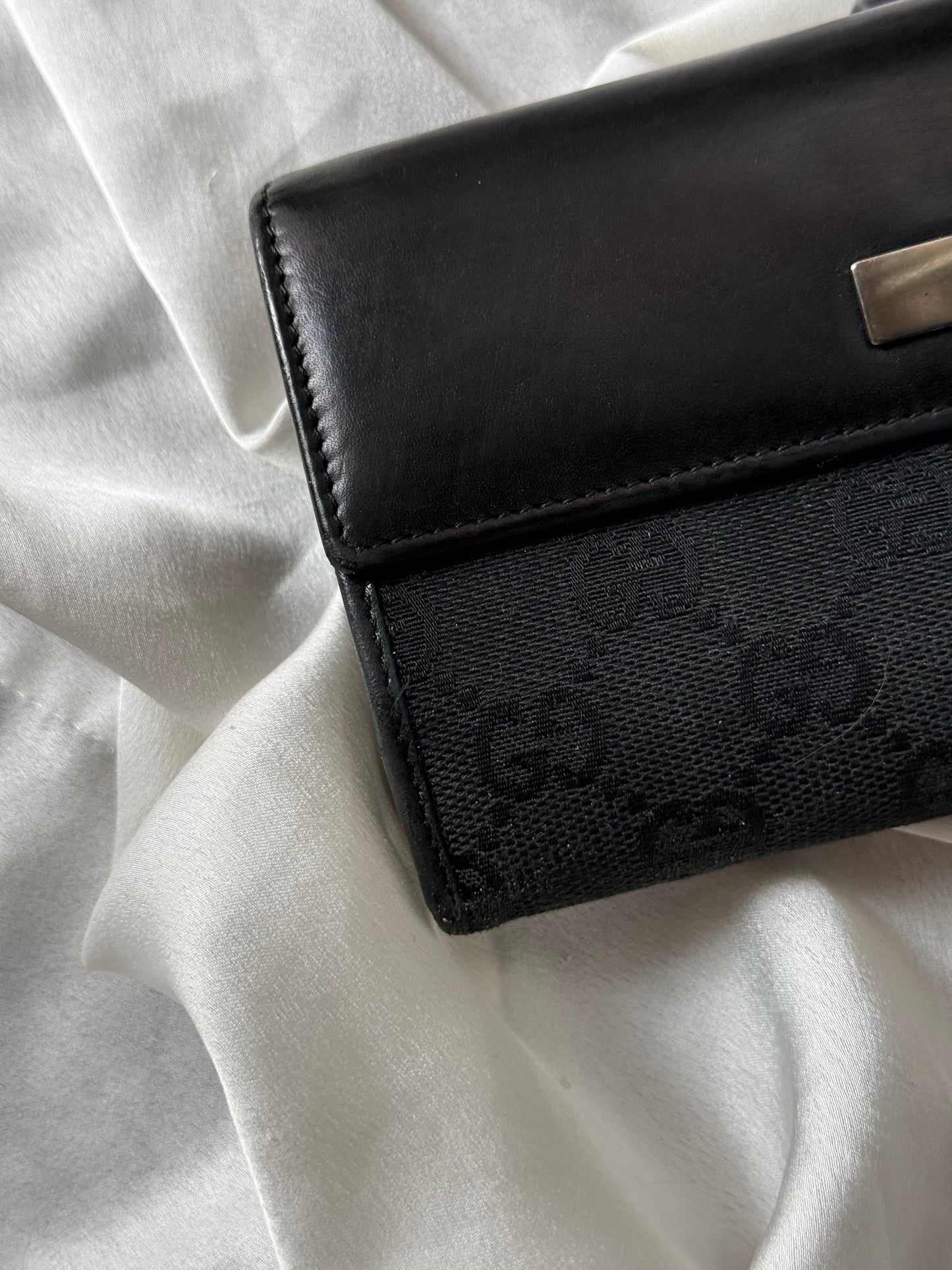 Gucci portafoglio monogram black