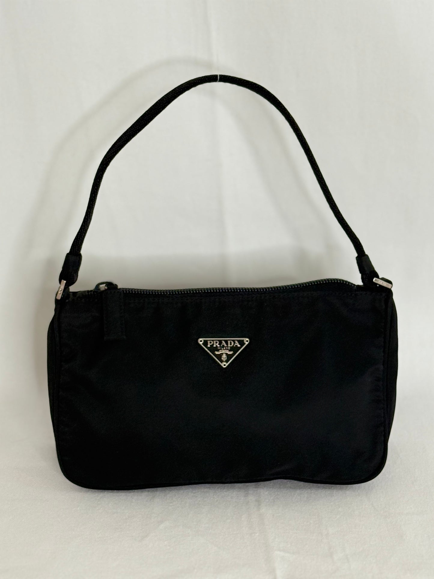 Prada hobo 2002 black