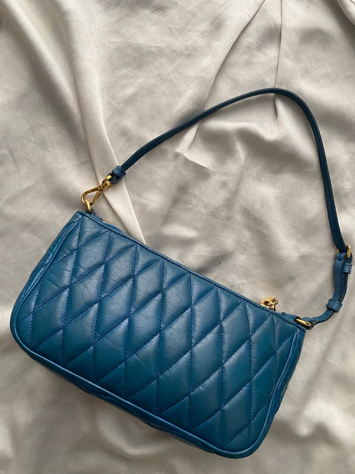 Miu Miu pochette oceano
