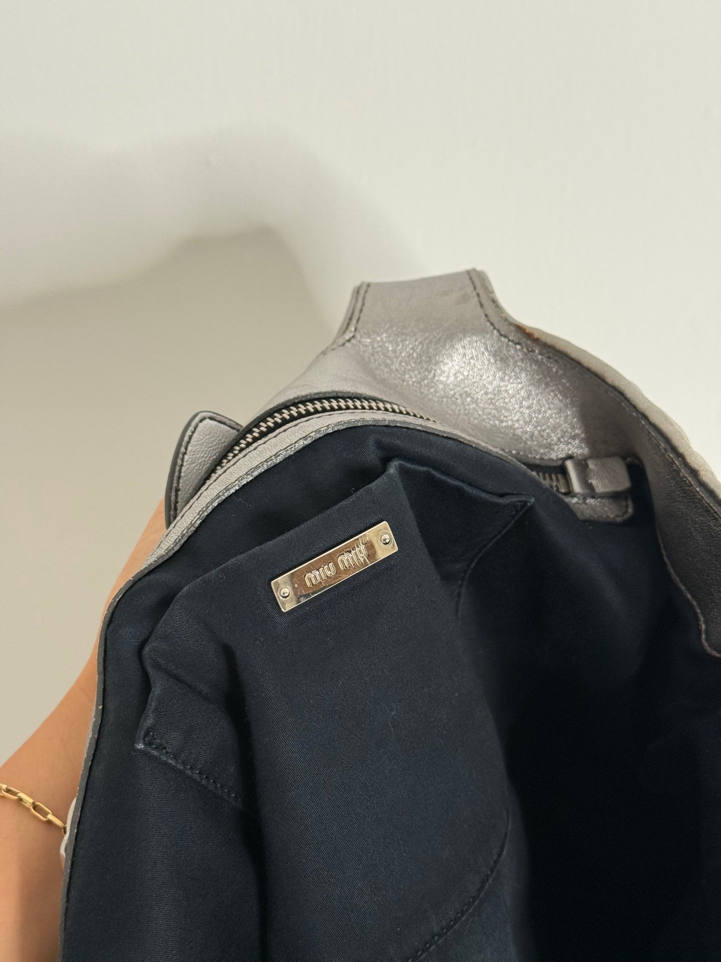 Miu Miu shopping tote argento