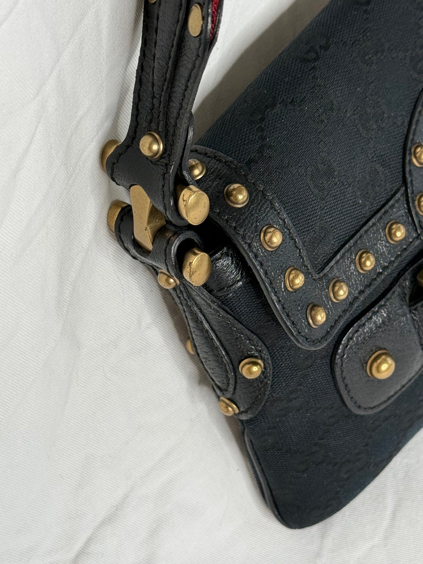 Gucci Pelham horsebit monogram black