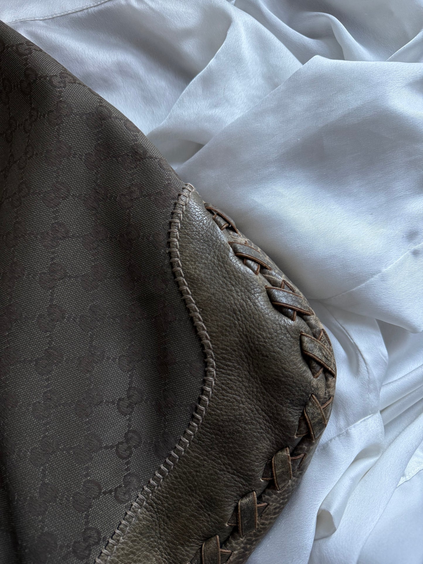 Gucci new Jackie hobo era Frida Giannini monogram khaki