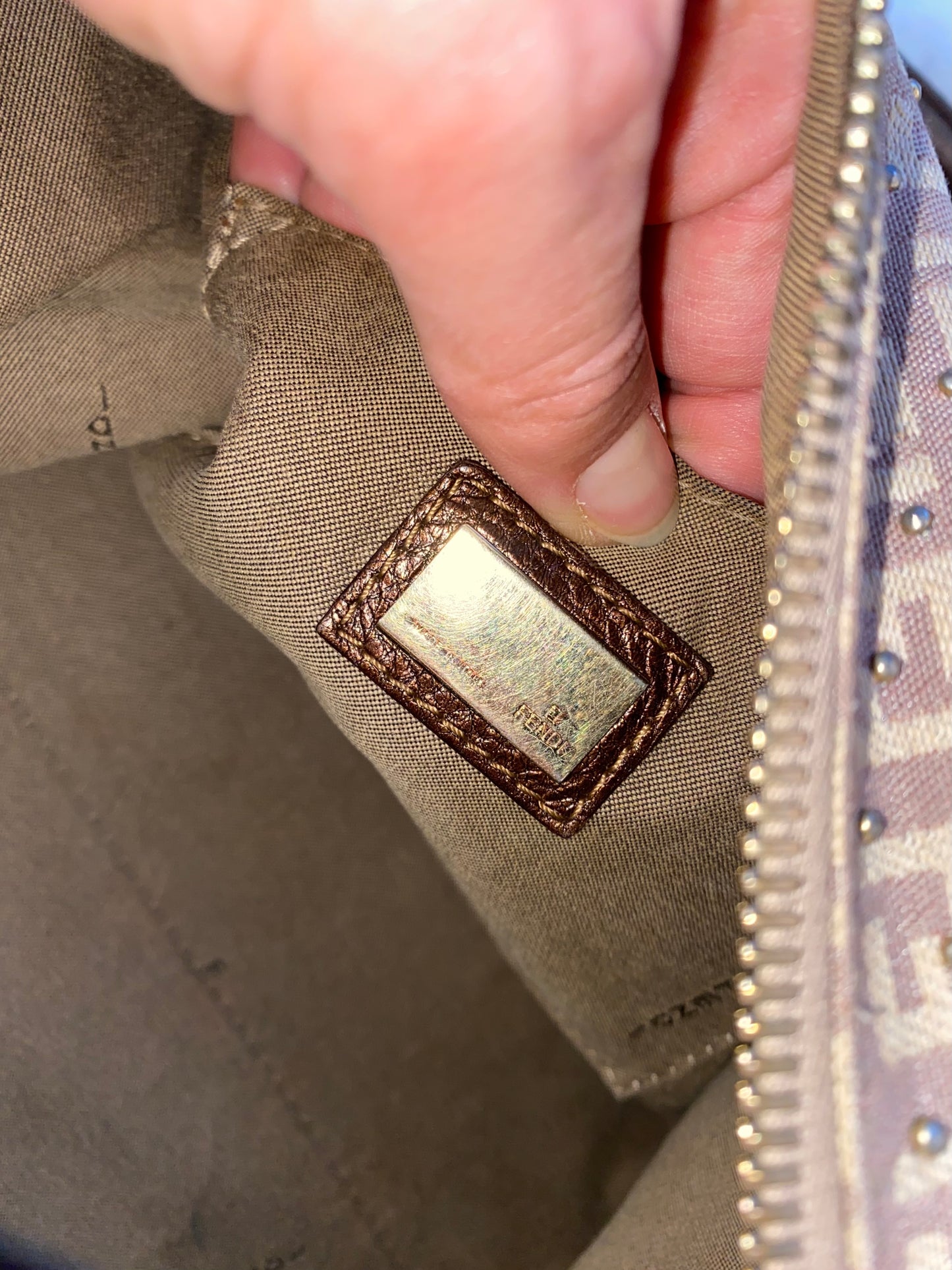Fendi bauletto forever studs monogram zucchino cipria