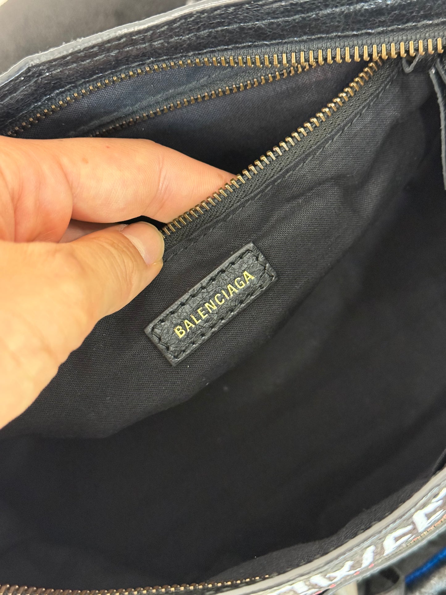 Balenciaga city graffiti small f/w 2018