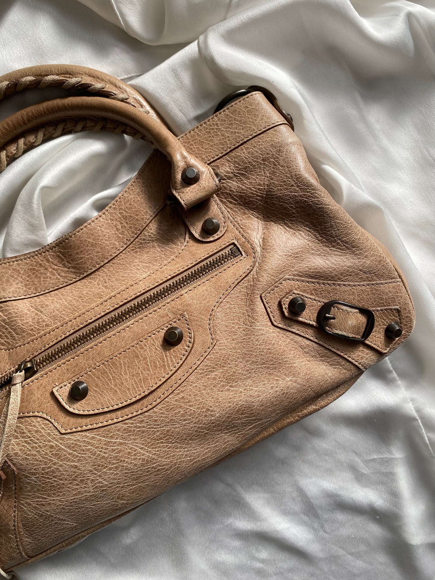 Balenciaga first seigle