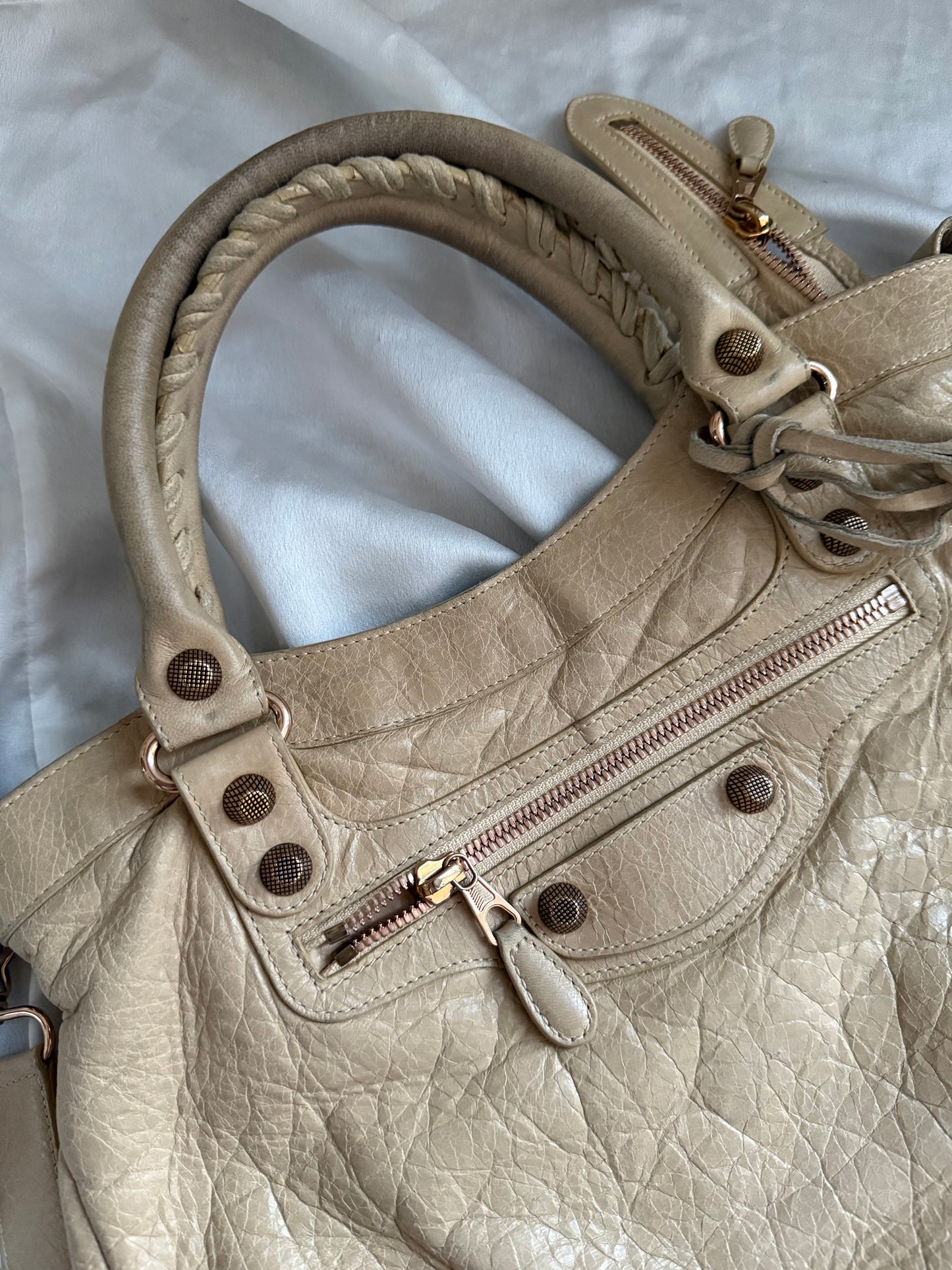 Balenciaga town s/s 2010 sahara