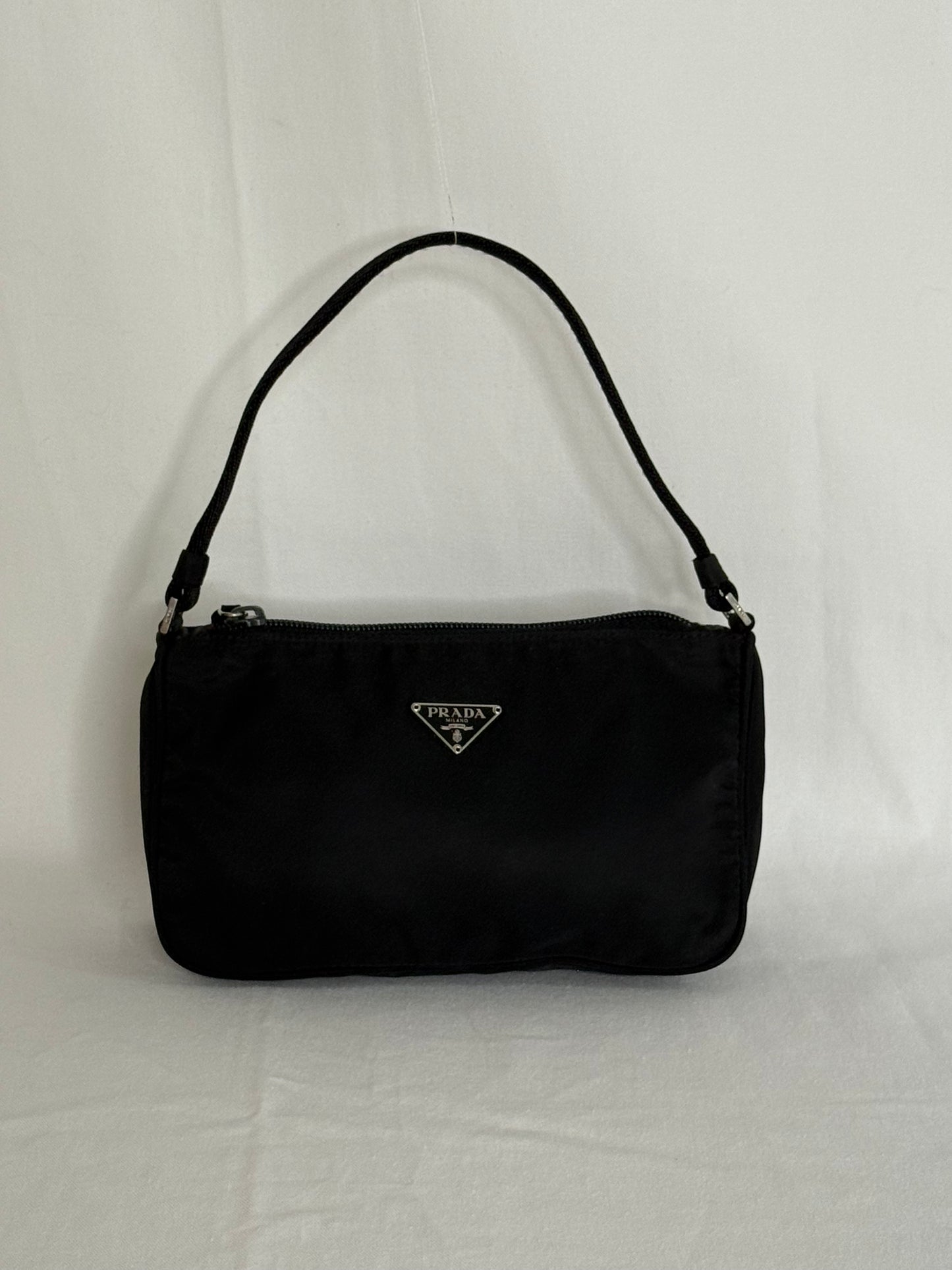Prada hobo 2002 black