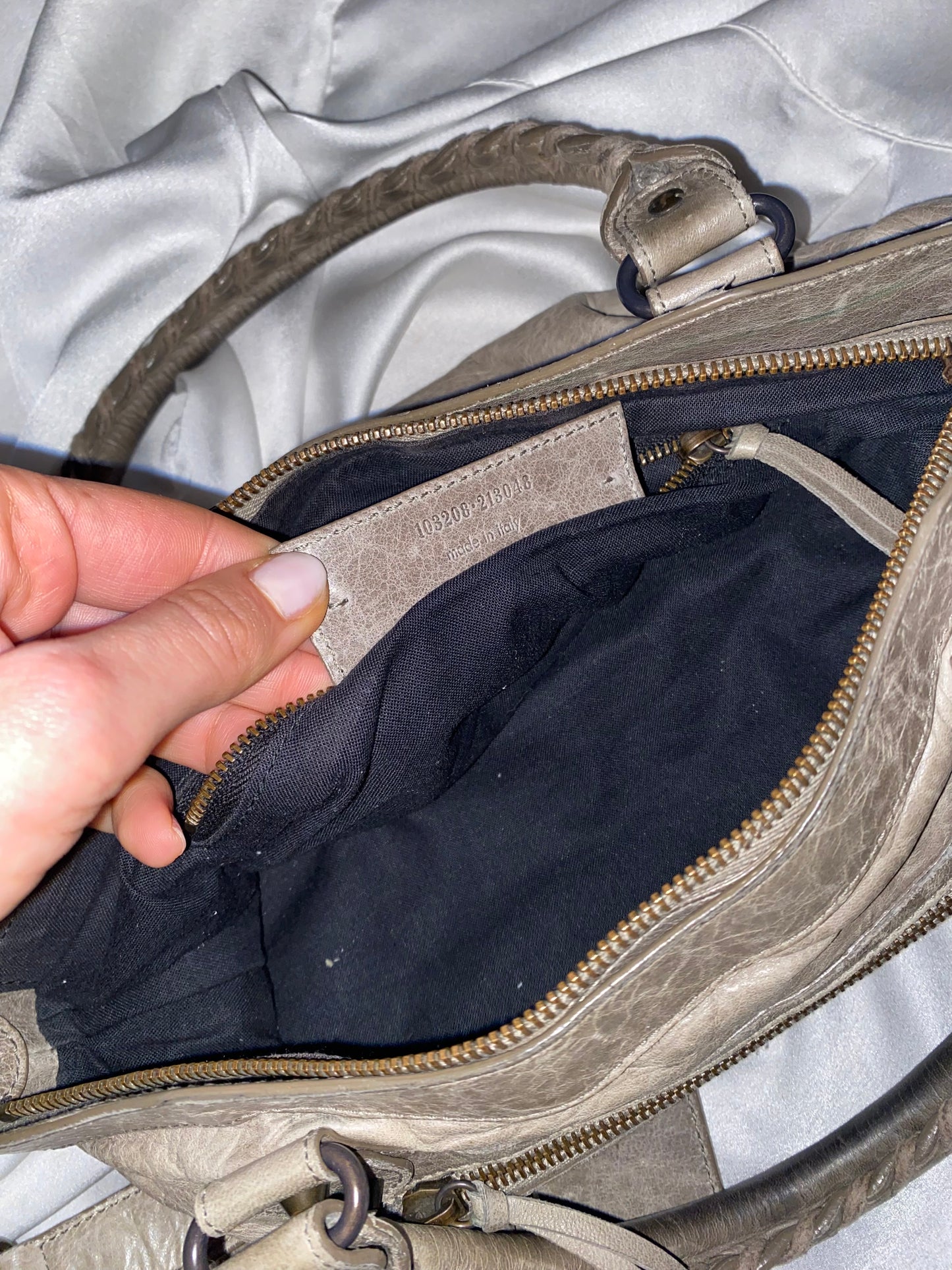 Balenciaga first galet