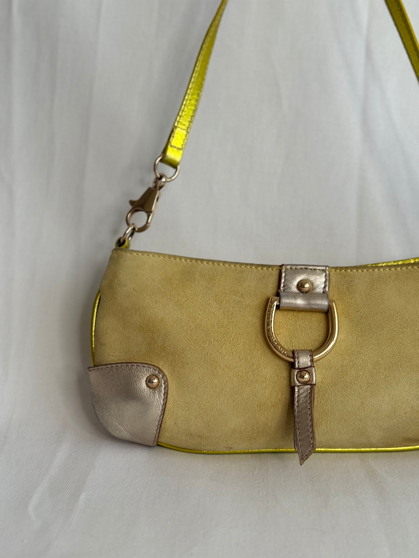 Dolce&Gabbana pochette camoscio gialla