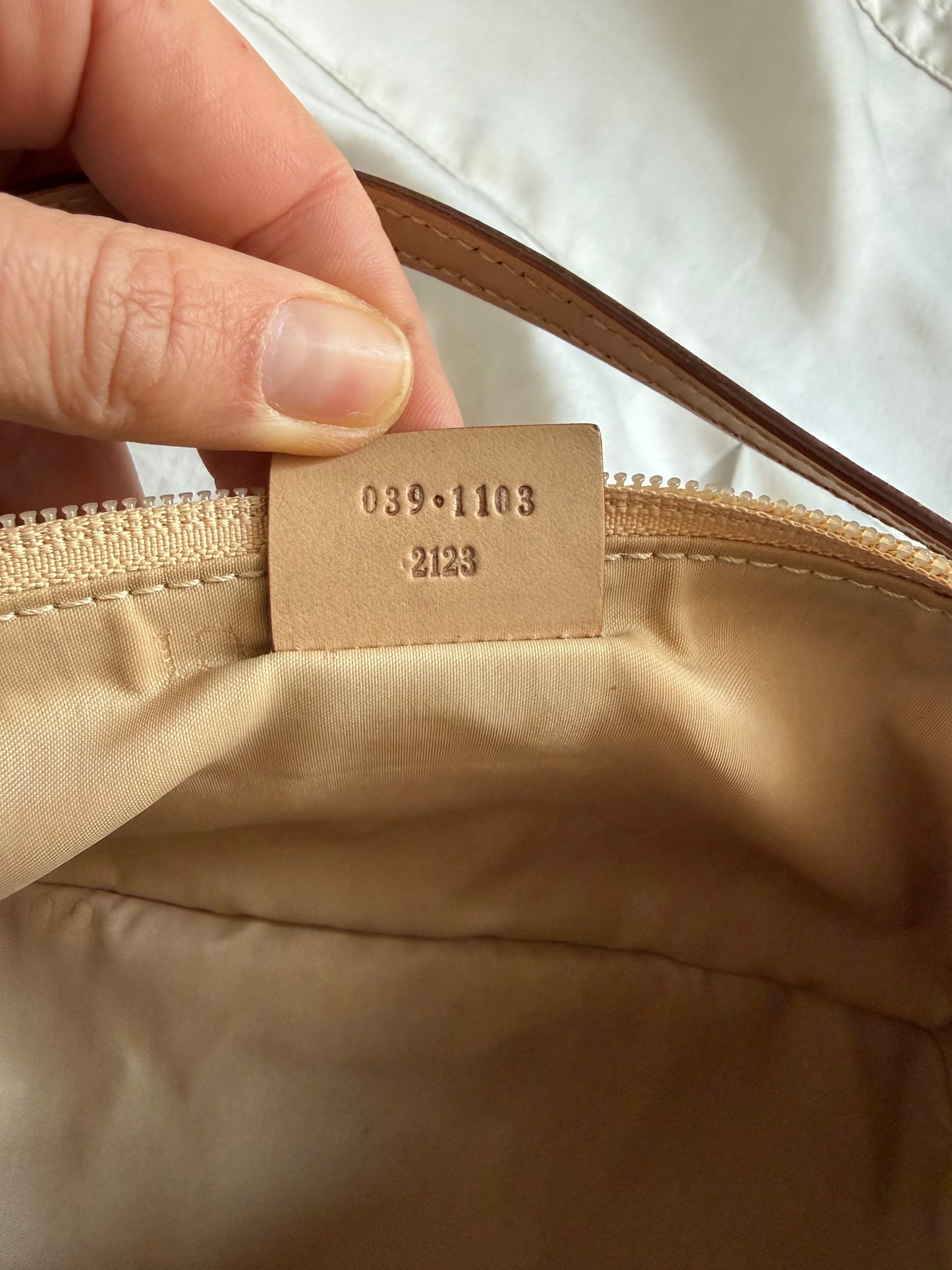 Gucci boat monogram pelle beige chiaro