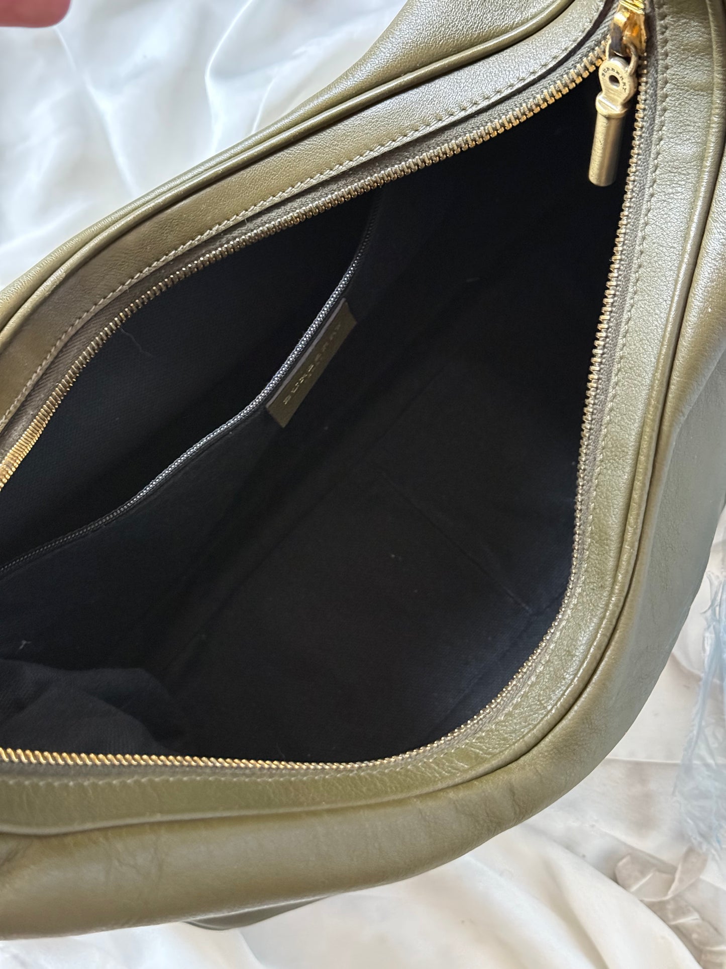 Burberry hobo olive green