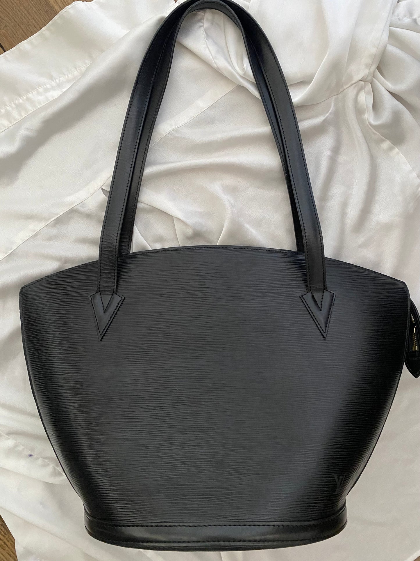 Louis Vuitton Saint Jacques GM EPI leather