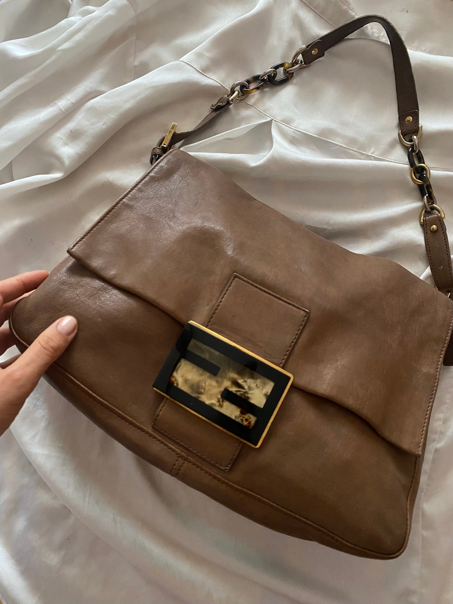 Fendi Mamma Baguette in Brown Marble Leather
