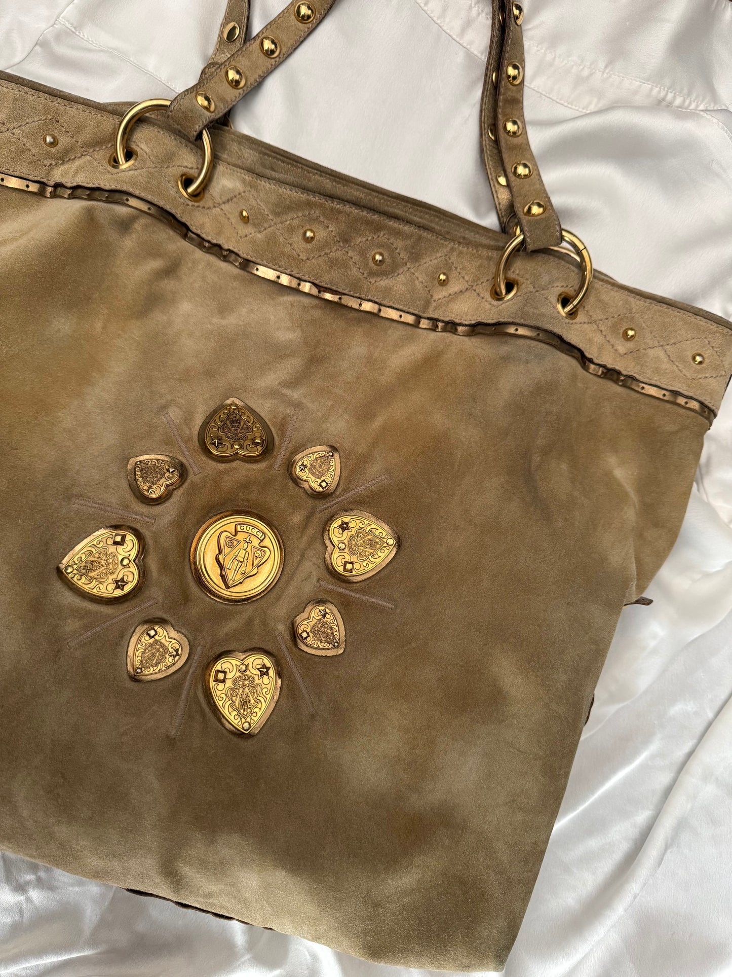 Gucci Irina tote in camoscio beige