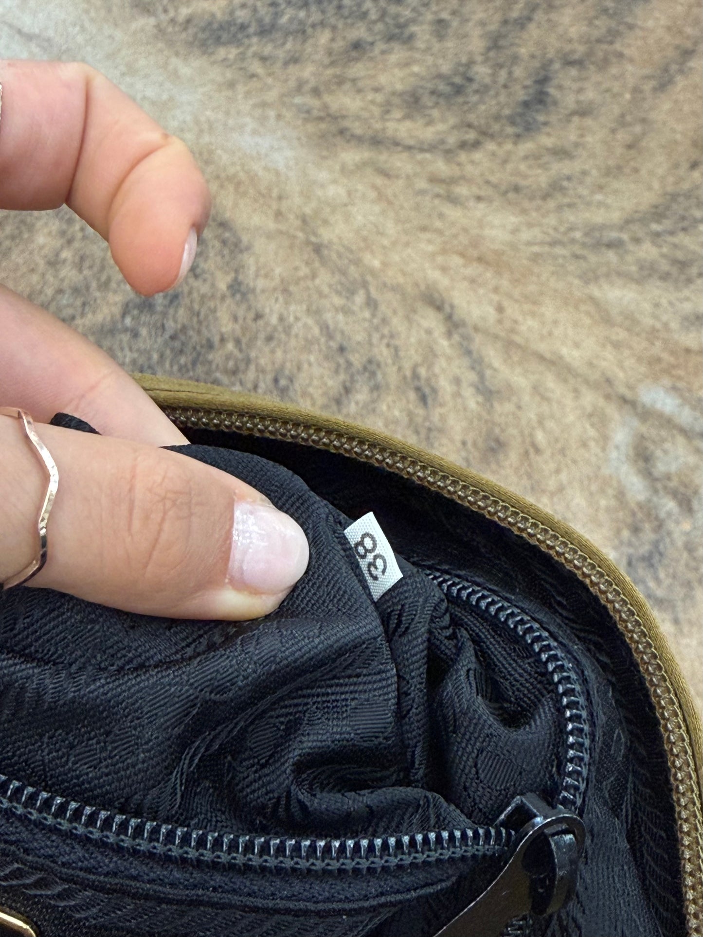 Prada tessuto pochette khaki gold