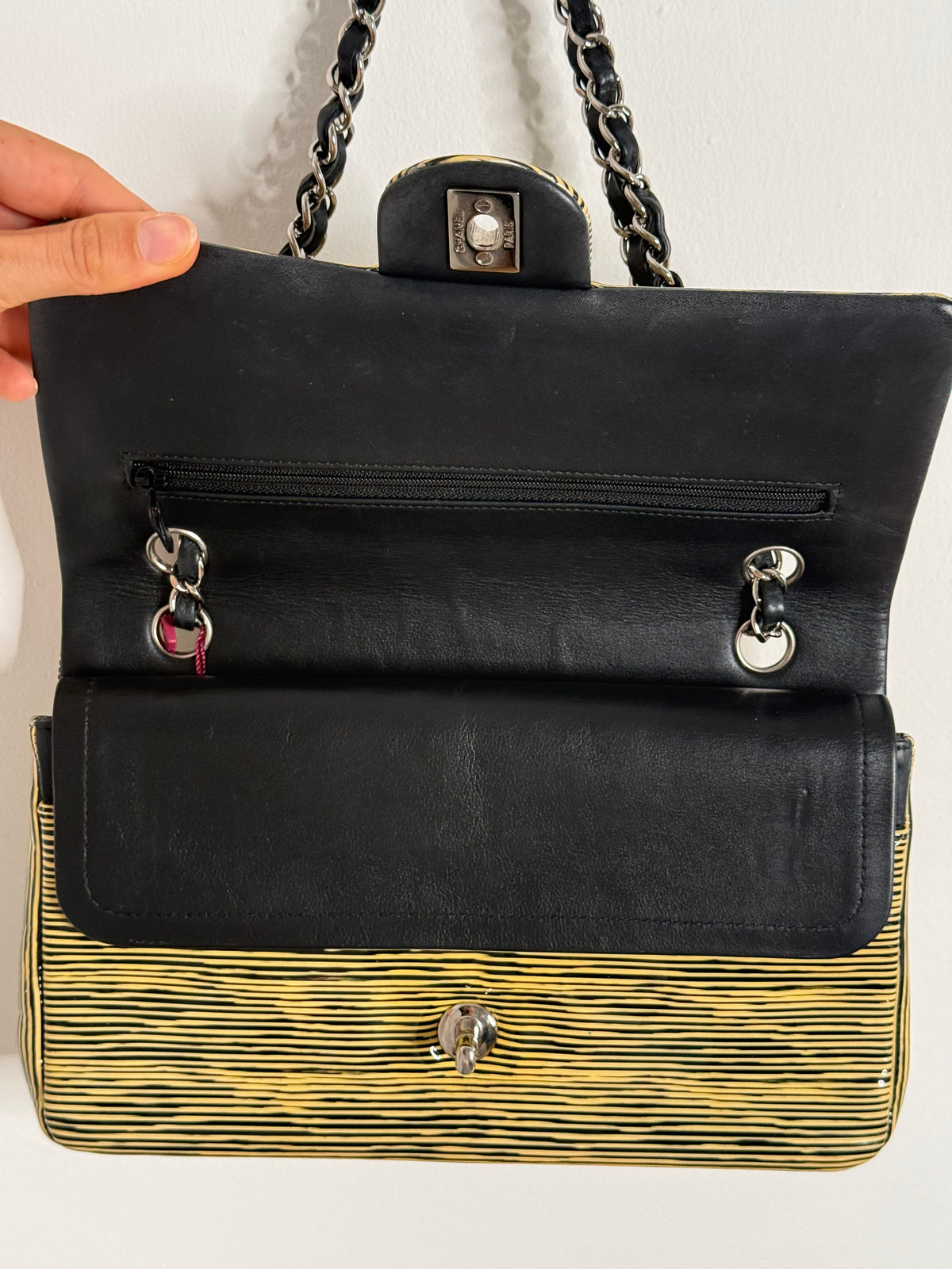 Chanel Singapore Cruise 2014 pelle verniciata a righe