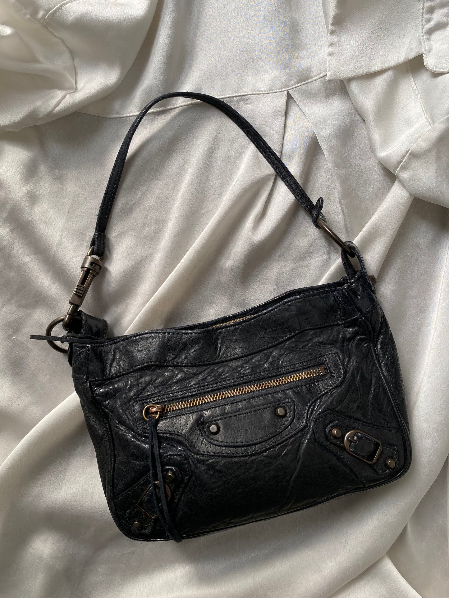 Balenciaga hip black