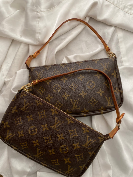 Louis Vuitton pochette accessoire ottime condizioni