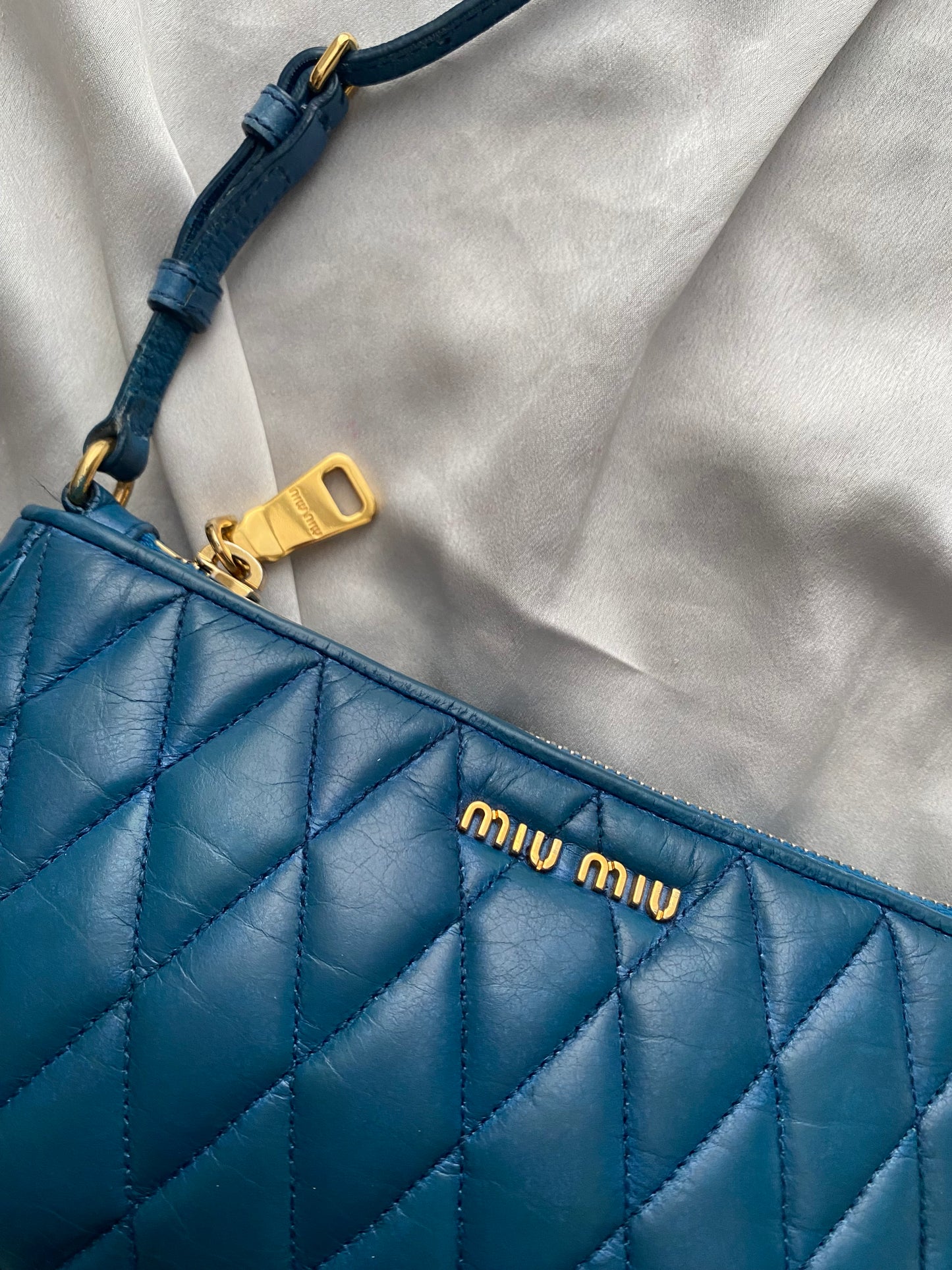 Miu Miu pochette oceano