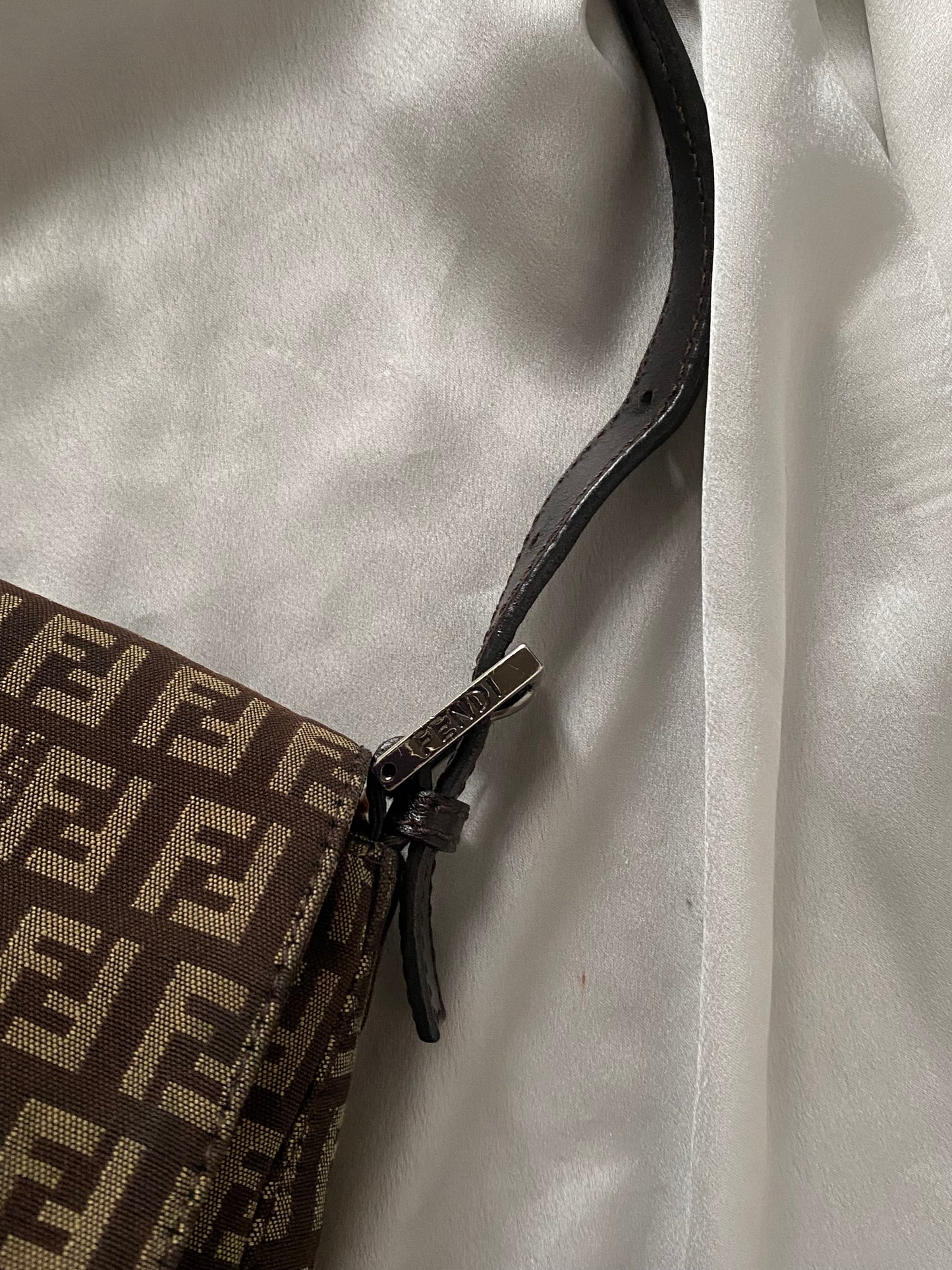 Fendi mom baguette zucchini brown