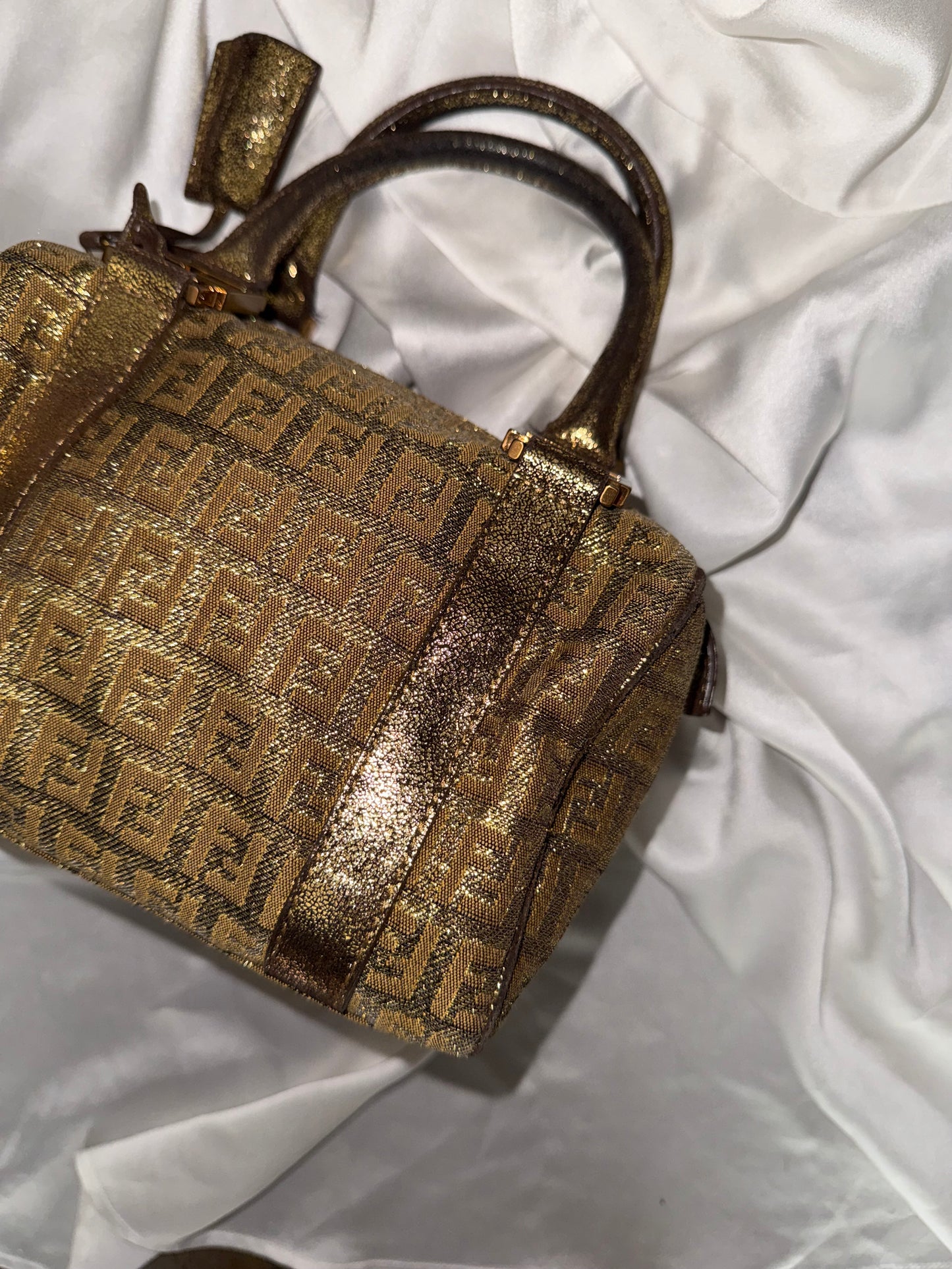 Fendi mini bauletto forever oro brillante