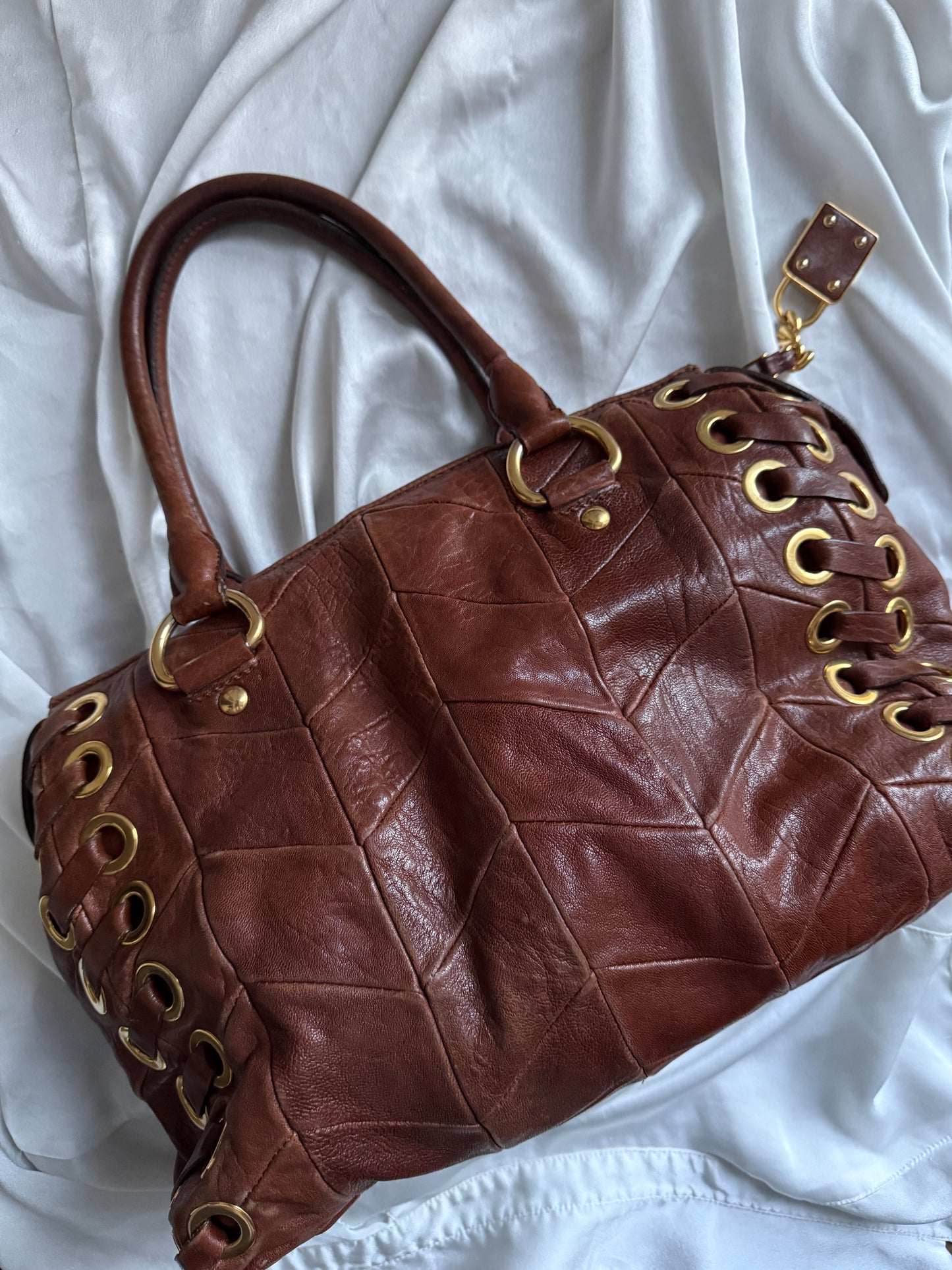 Miu miu grommet misura media