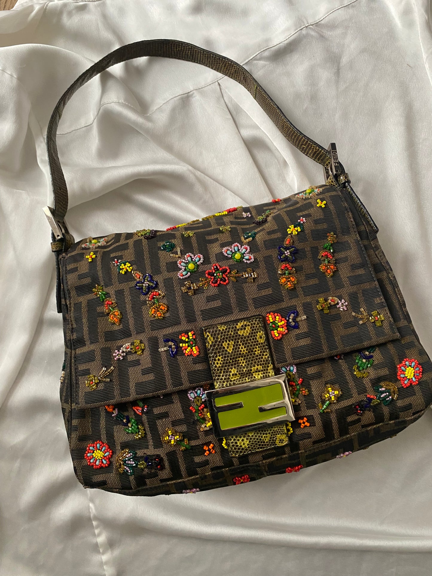 Fendi pumpkin mother with embroidery