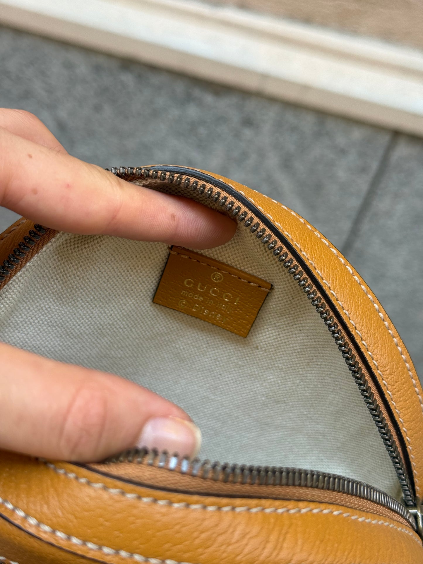 Gucci x Disney Borsa Tonda Monogram Topolino