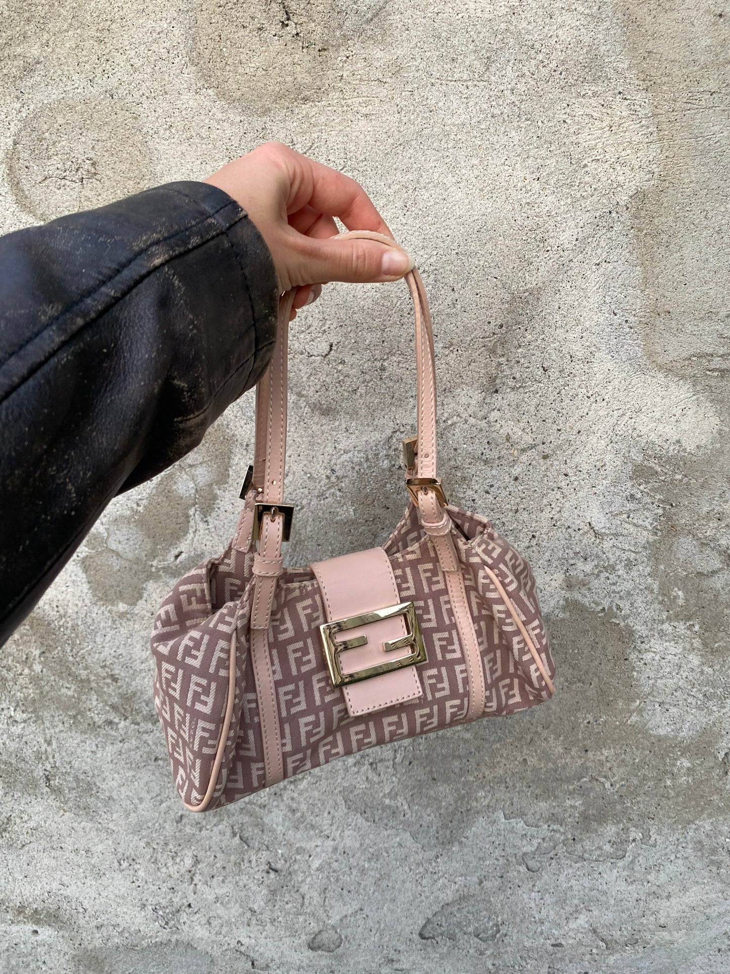 Fendi mini sporty croissant powder