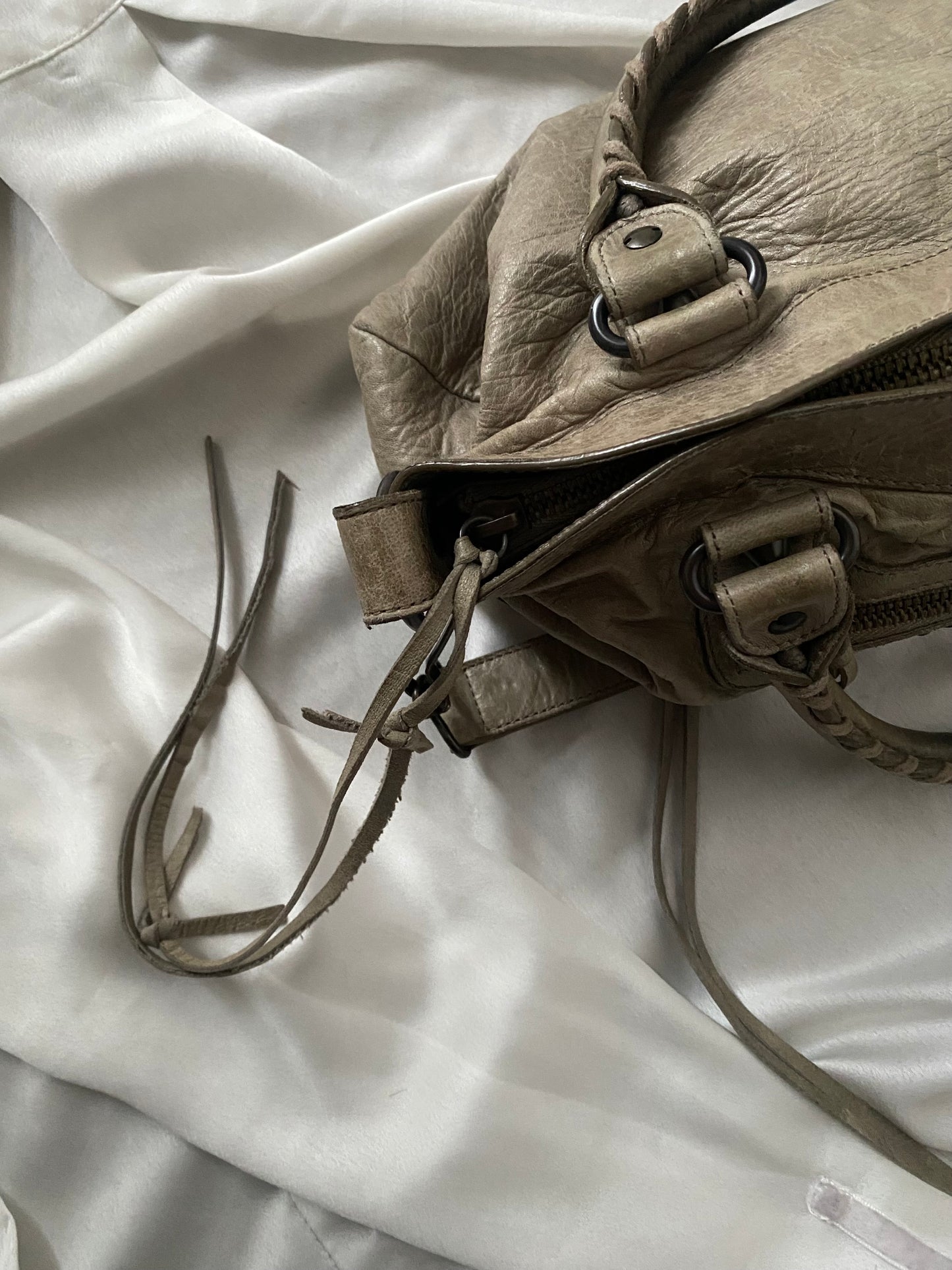 Balenciaga first galet