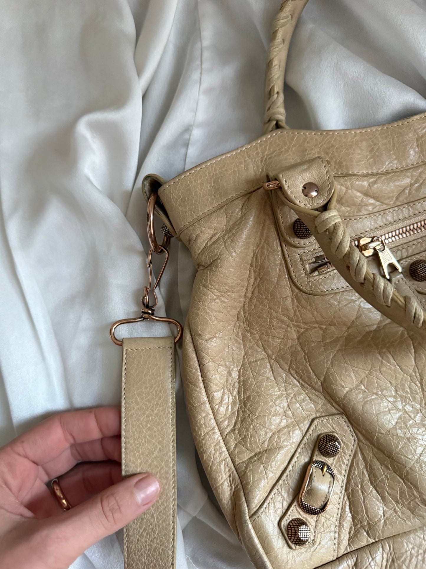 Balenciaga town s/s 2010 sahara