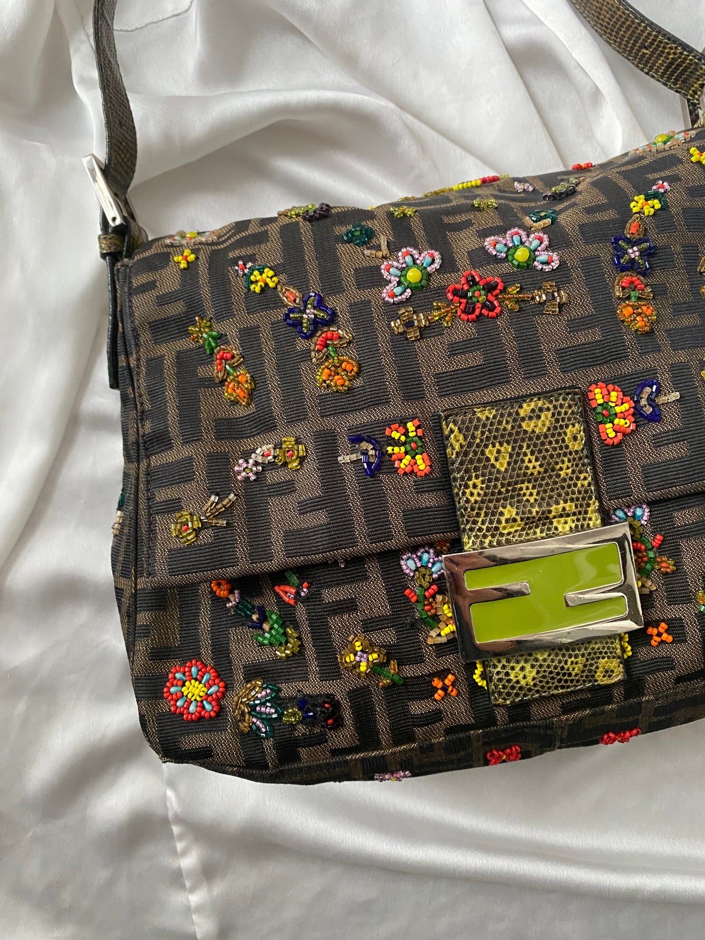 Fendi pumpkin mother with embroidery