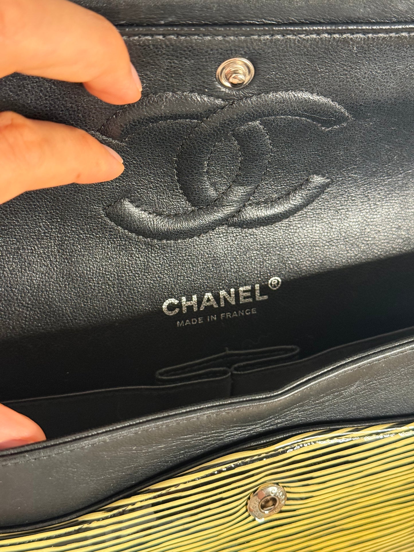 Chanel Singapore Cruise 2014 pelle verniciata a righe