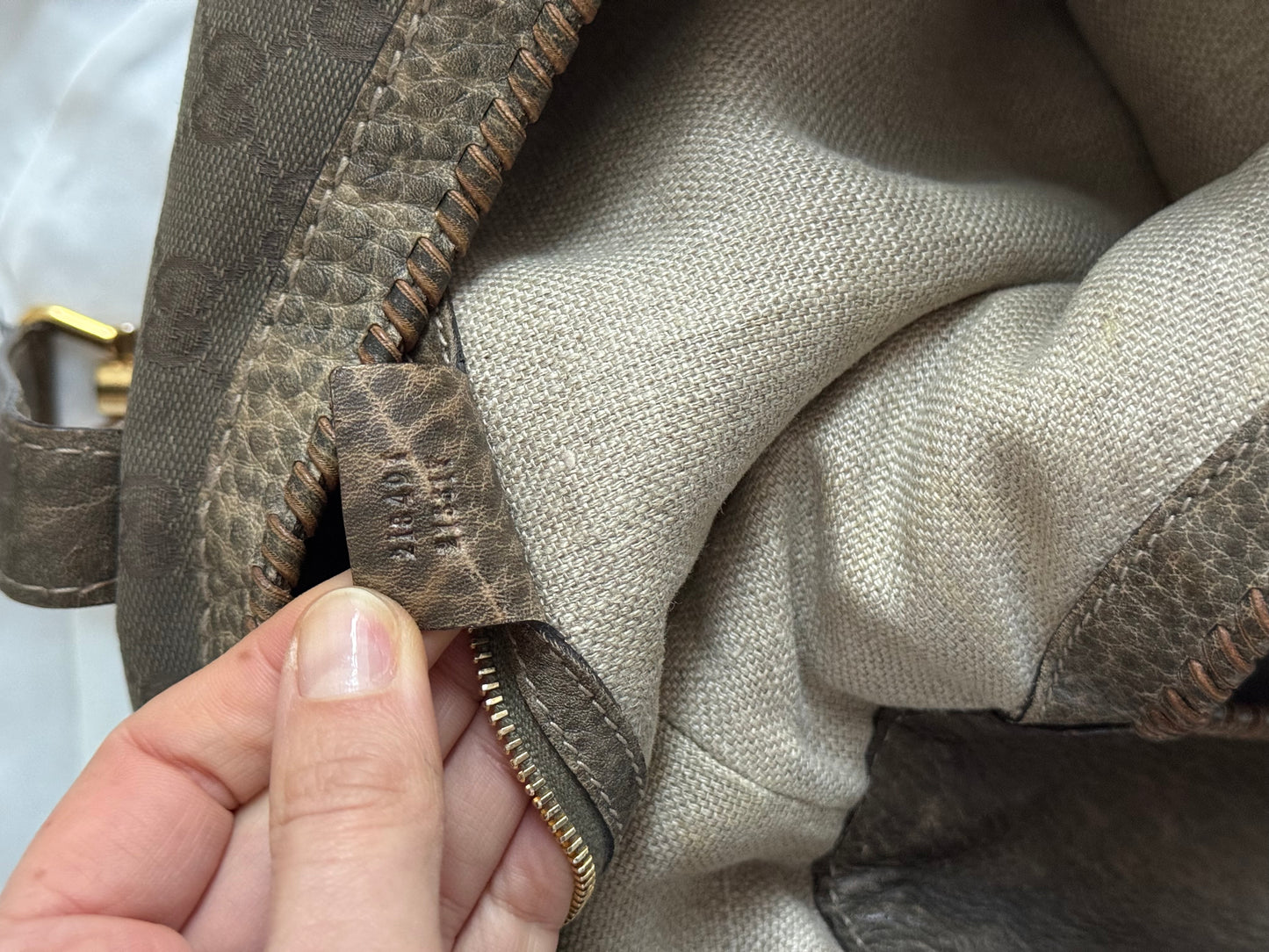 Gucci new Jackie hobo era Frida Giannini monogram khaki