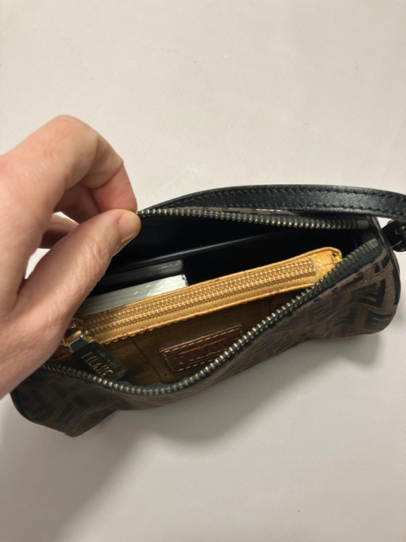 Fendi round mini clutch zucchini brown