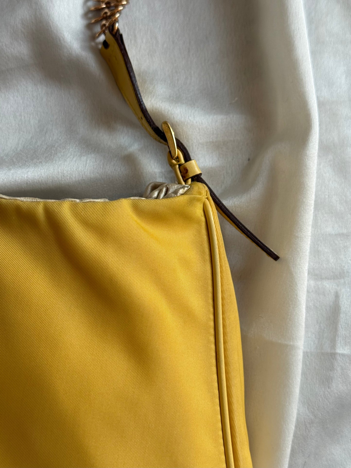 Prada hobo cleo vintage sole