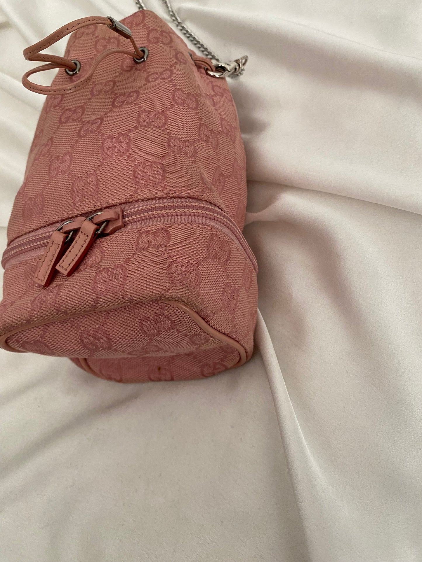 Gucci mini pink monogram bucket bag