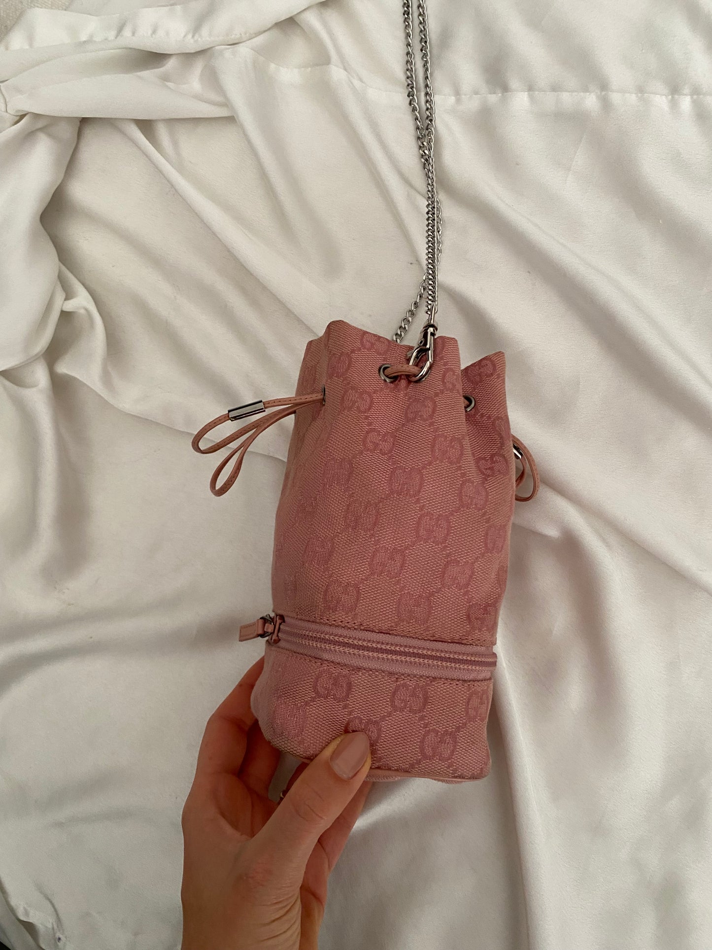 Gucci mini pink monogram bucket bag