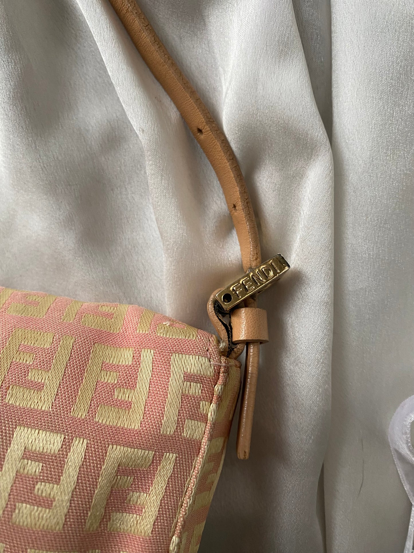 Fendi mini baguette pink monogram zucchini