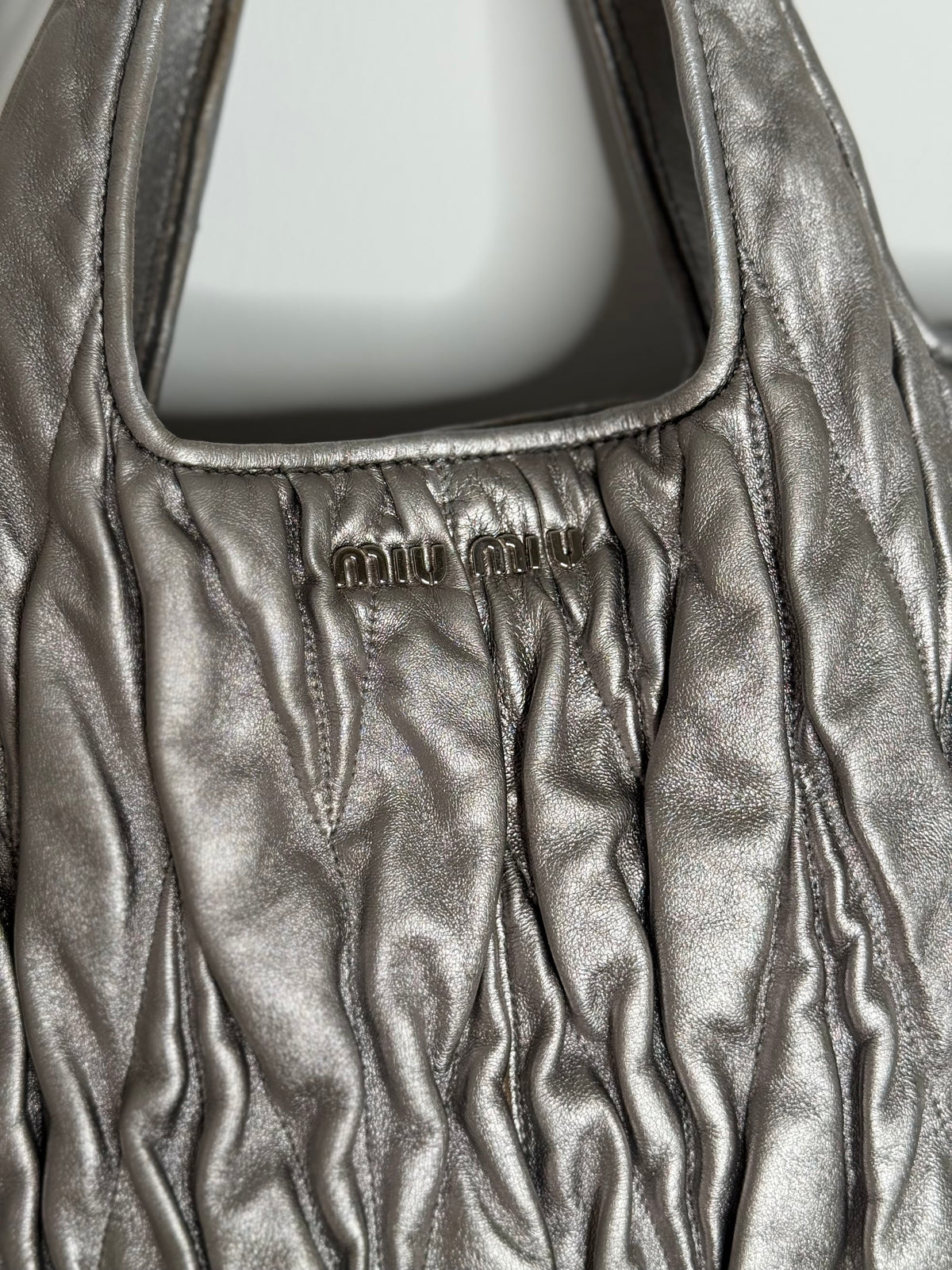 Miu Miu shopping tote argento