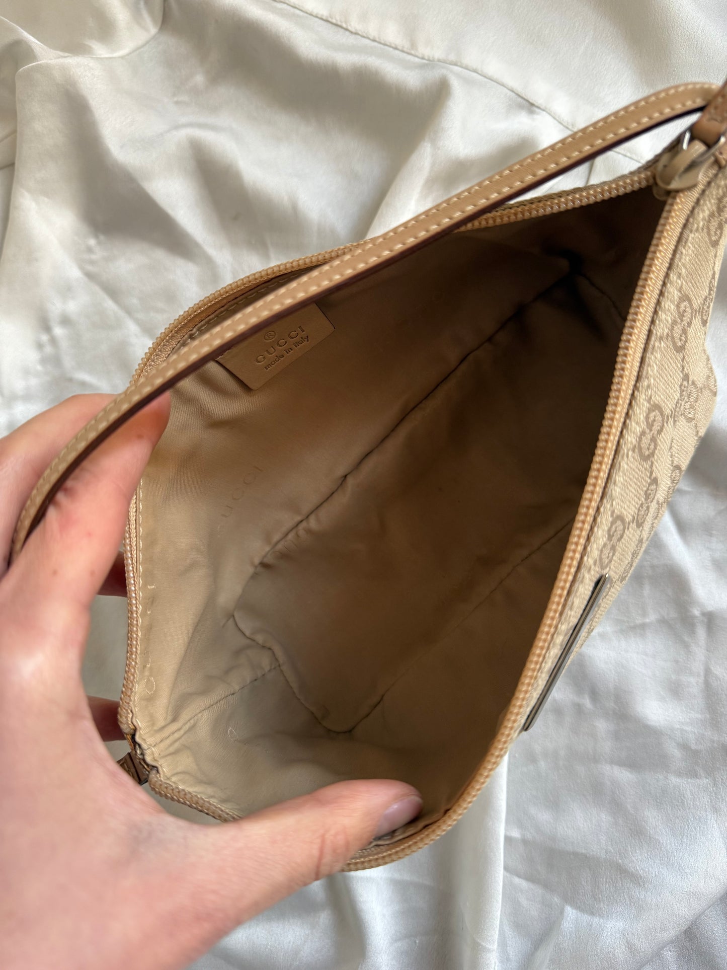 Gucci boat monogram pelle beige chiaro