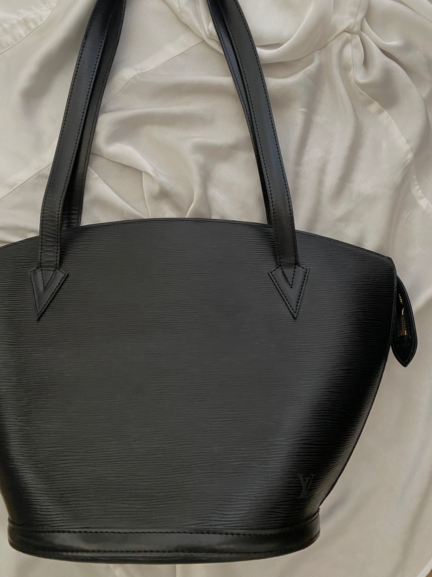 Louis Vuitton Saint Jacques GM EPI leather