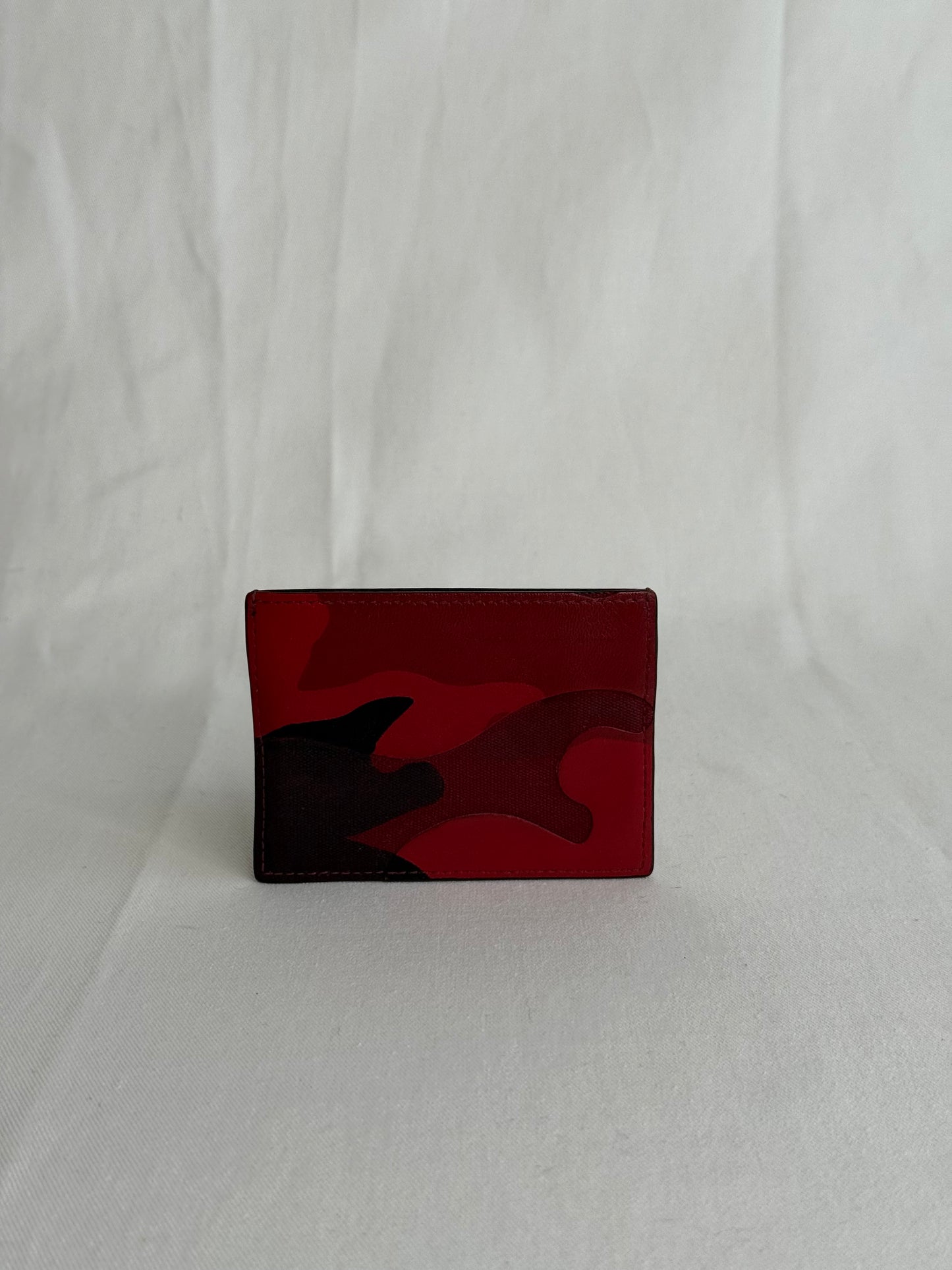 Valentino portacarte camouflage red